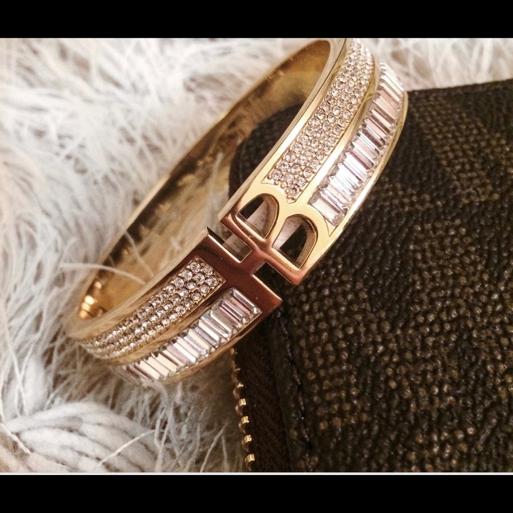Beautiful crystal gold logo bracelet